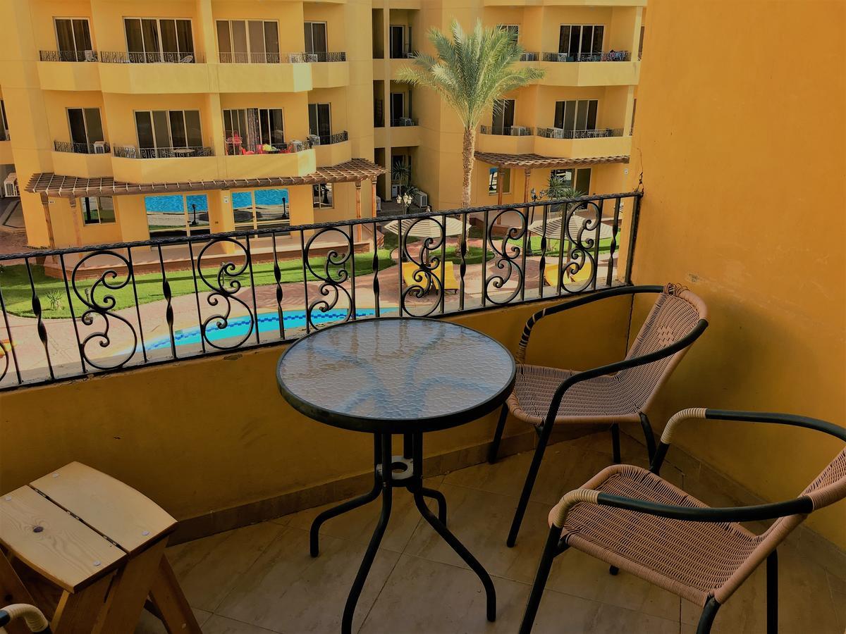 Pool View Apartments At British Resort - Unit 13 Hurghada Eksteriør bilde