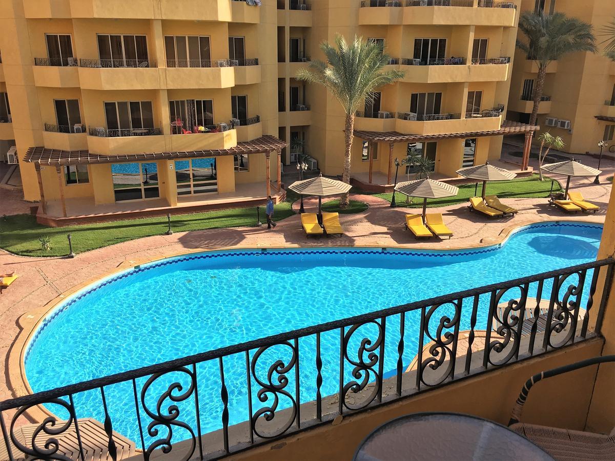 Pool View Apartments At British Resort - Unit 13 Hurghada Eksteriør bilde